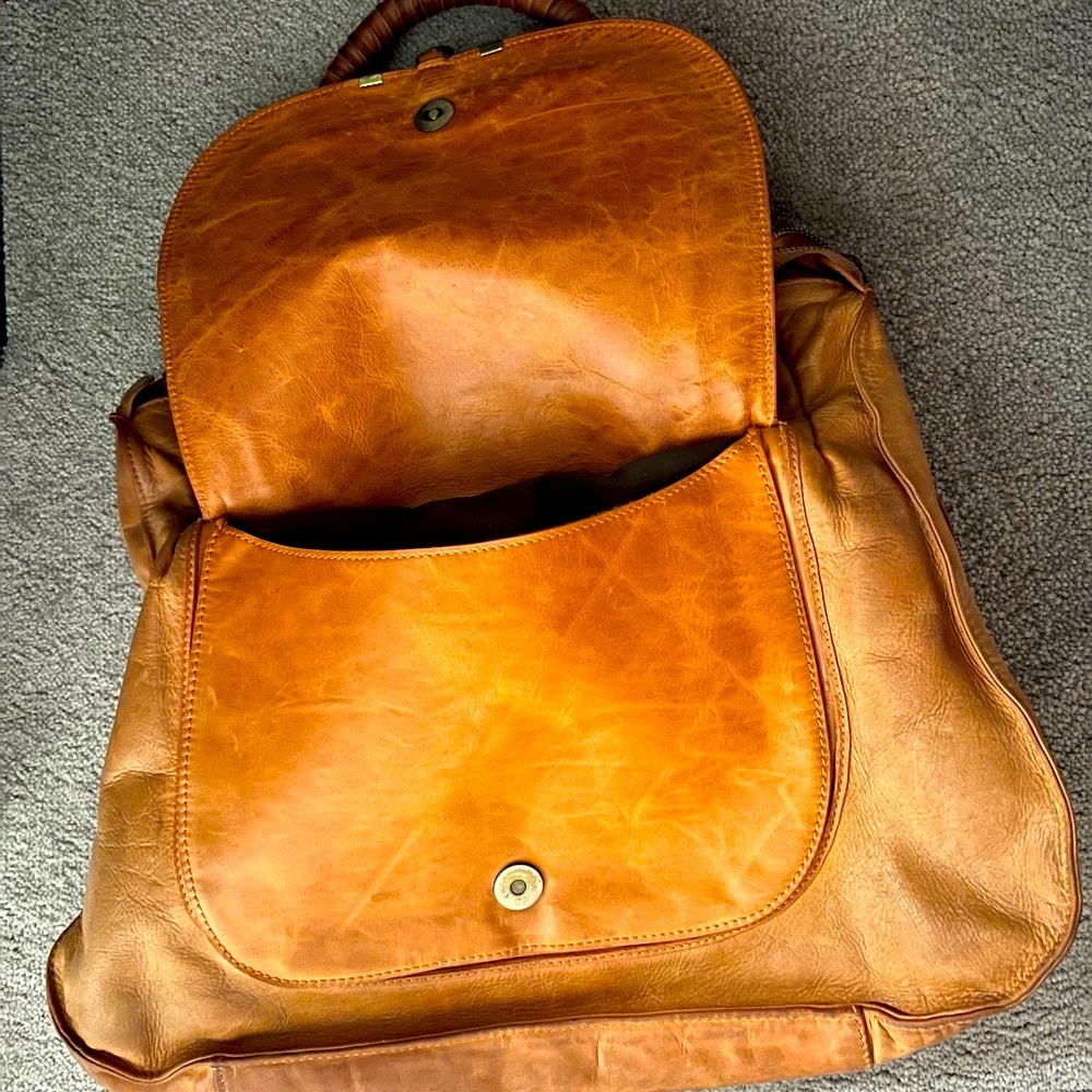 Chloe beautiful good condition barely used bag / purse - Picture 2 of 11